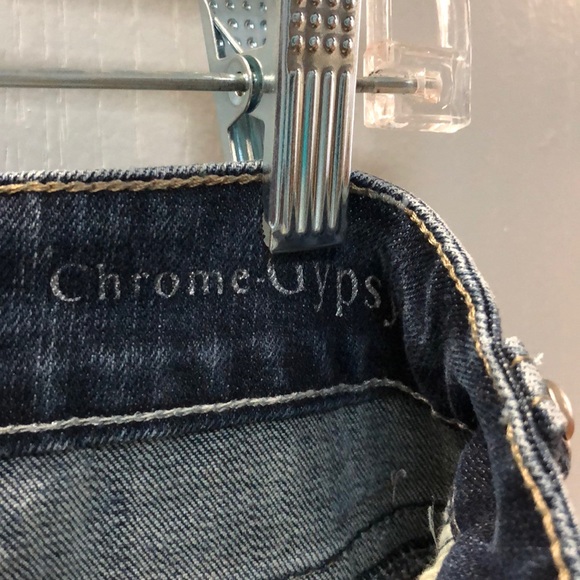 Cowgirl Tuff Co Jeans - Picture 6 of 7